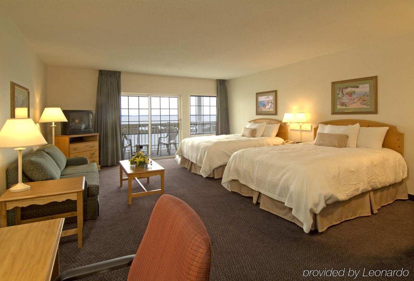 Hampton Inn & Suites Chincoteague-Waterfront, Va Bilik gambar
